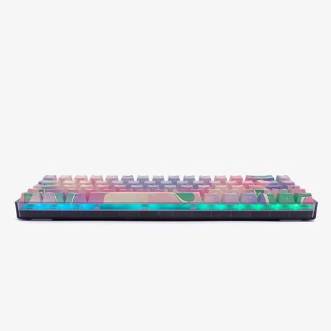 side detail on Apex Legends x HG Performance Basecamp 65HE Keyboard - Nessie