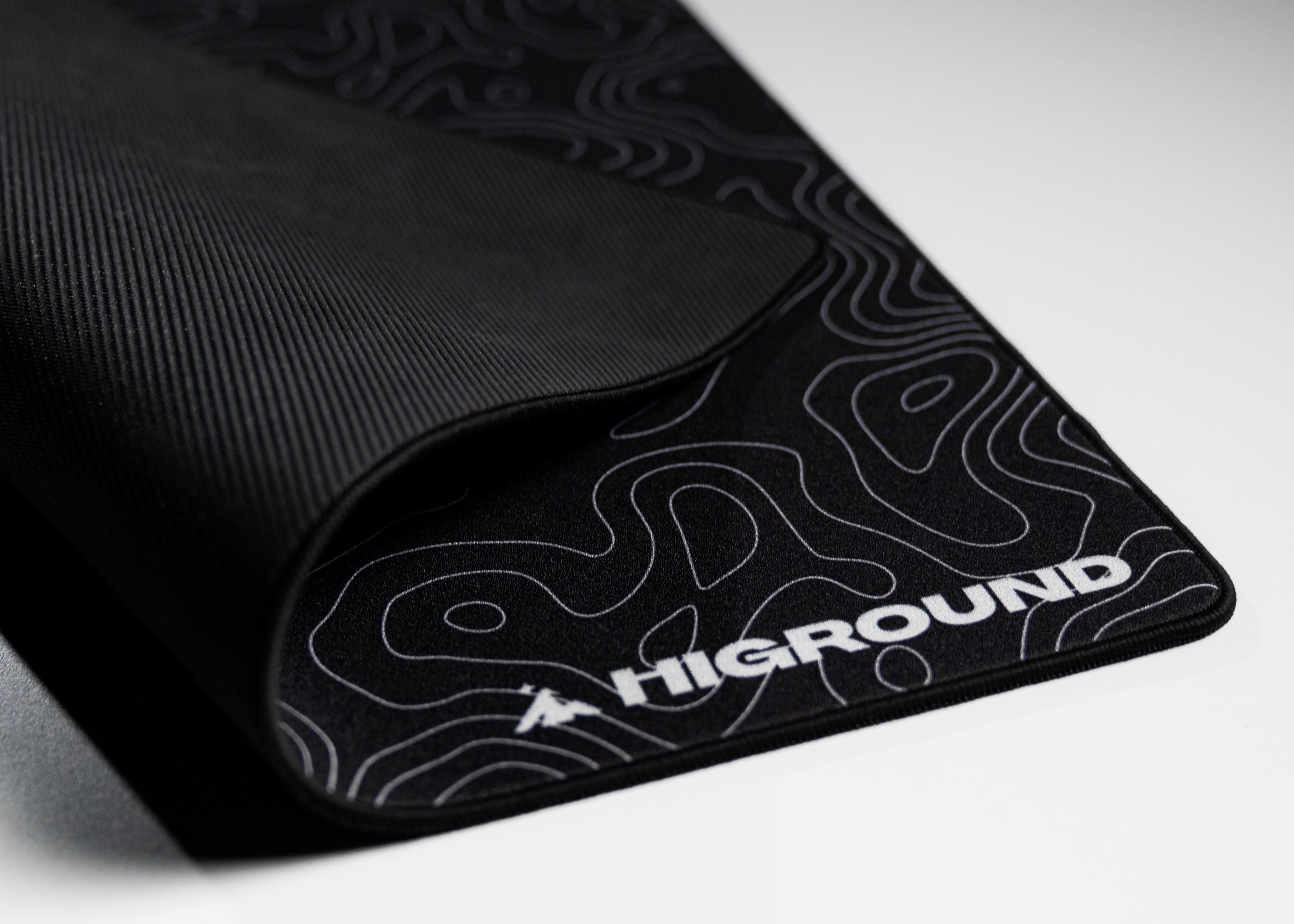 BLACKICE Large Mousepad (50 X 45 Cm) – Higround