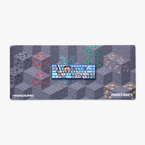 HIGROUND X MINECRAFT MINING BLOCK MOUSEPAD - FRONT WITH STEVE & ANIMALS KEYBOARD ON TOP