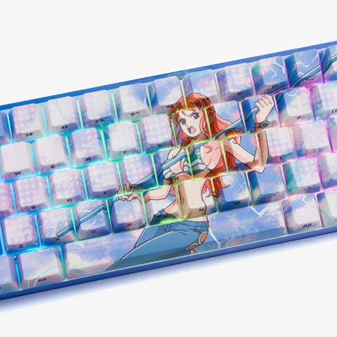 Center detail on One Piece x HG Base 65 Keyboard - Nami